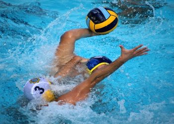 Νίκες για τα φαβορί