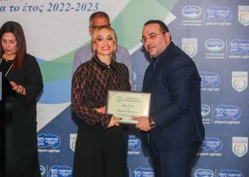 Ισχυρό μήνυμα ισότητας έστειλε η Καρολίνα Πελενδρίτου στη βράβευσή της από την ΚΕΠΕ