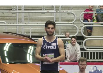 Με καλύτερο άλμα στα 2,15 ο Βασίλης Κωνσταντίνου