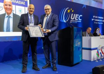 Τιμές για τον πρόεδρο της ΚΟΠ, Γιώργο Γεωργίου, στο κογκρέσο της Eυρωπαϊκής Ένωσης Ποδηλασίας