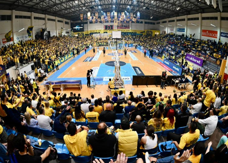 Τα έδωσε όλα αλλά έχασε στον τελικό της Βαλκανικής Λίγκας η ΑΕΛ