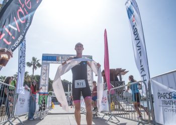 Back to Back Kalistratov και Μαχαιριώτου στο 9ο Paphos Triathlon
