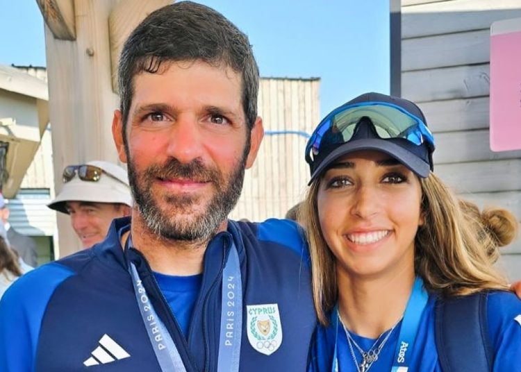 «Είμαι περήφανη που ακολουθώ τα βήματά σου και παλεύω για το δικό μου ταξίδι»