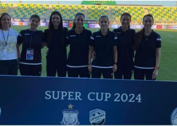 Πρώτη φορά VAR στο γυναικείο και φουλ γυναικεία διαιτητική ομάδα!