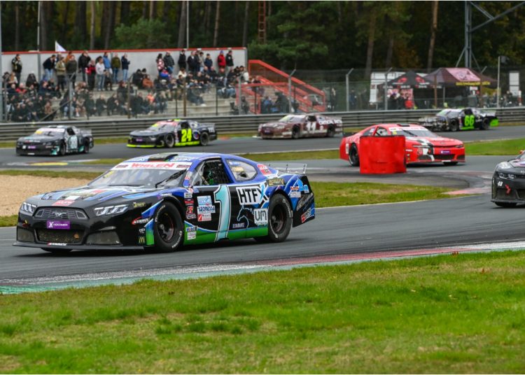 Φοβερό κλείσιμο στο EURO NASCAR PRO 2024 για τον Βλαδίμηρο Τζιωρτζή