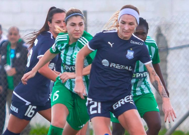 Γυναικείο Ποδόσφαιρο: Απειλείται με λουκέτο!