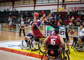 Πρώτο βήμα για τον Κεραυνό προς τον τίτλο