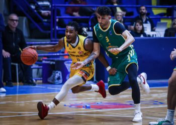 Η Payabl. ΕΚΑ ΑΕΛ έσπασε το αήττητο 17 αγώνων της Πετρολίνα ΑΕΚ