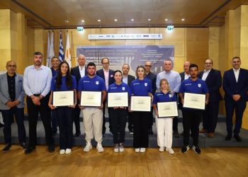 Υποτροφίες Ολυμπιακής Προετοιμασίας σε 12 Κύπριους Αθλητές απένειμαν η ΚΟΕ και το Ίδρυμα Α. Γ. Λεβέντη