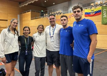 Ιστορικό ρεκόρ και έκτη θέση για την μικτή σκυταλοδρομίας 4×100μ ελεύθερο