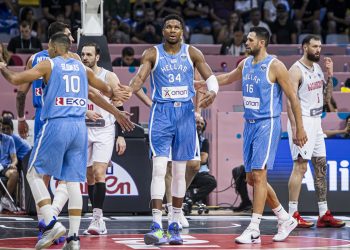 ΕΥΡΩΜΠΑΣΚΕΤ: Νέο σόου Γιάννη και εύκολη νίκη της Ελλάδας επί της Γεωργίας