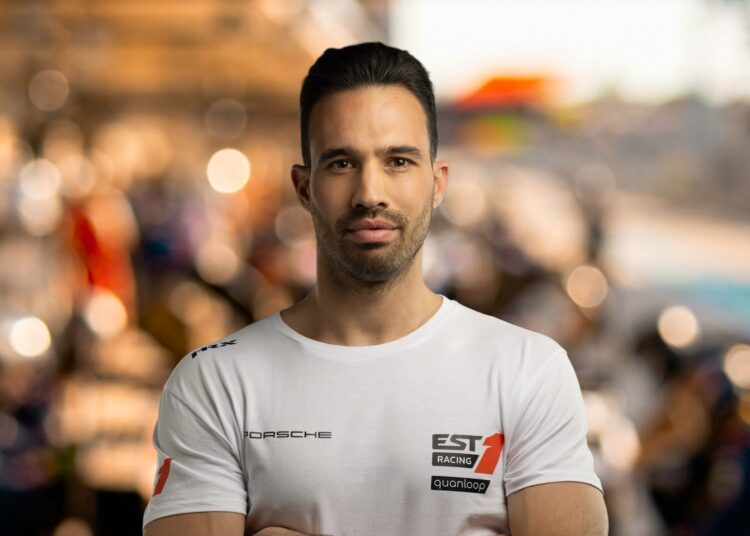 O Tίο Έλληνας επιστρέφει στις πίστες με Porsche 911 GT3 Cup 