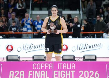 Τα έκανε όλα η Έλενα Πηλακούτα: Tρόπαιο, κορυφαία πεντάδα και MVP του τελικού