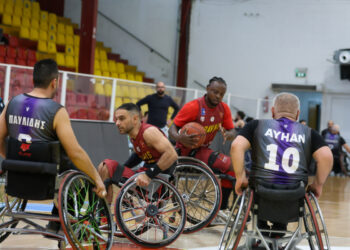 Διπλό επί του Ήφαιστου και 2/2 για τον Κεραυνό