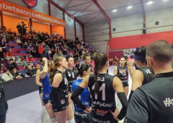 Με ψηλά το κεφάλι αποχαιρέτησε την Ευρώπη η Ολυμπιάδα Νεαπόλεως