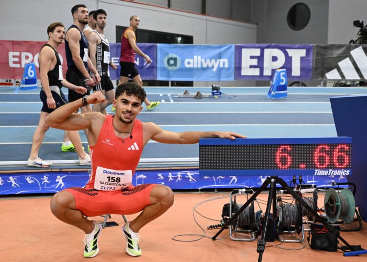 Ο 18χρονος Κατσατσώνης έκανε την καλύτερη επίδοση των τελευταίων 23 χρόνων στα 60μ