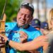 O Xρίστος Μισός δίδαξε τοξοβολία στην Καρολίνα Πελενδρίτου!
