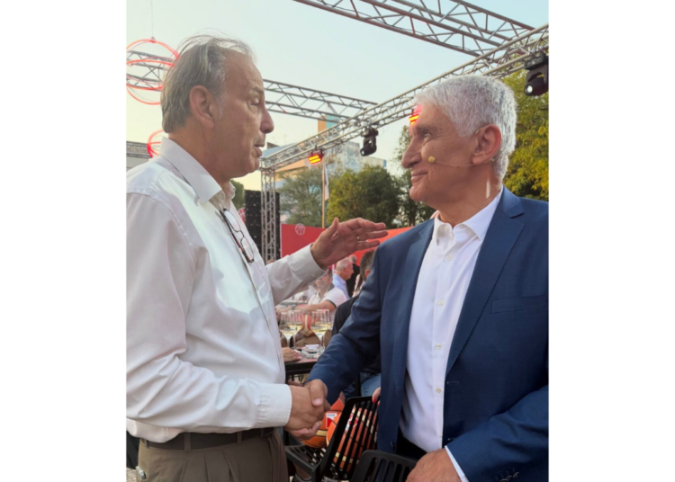 Μαθήματα ζωής από τον Παναγιώτη Γιαννάκη σε εκδήλωση της ΕΚΟ Κύπρου
